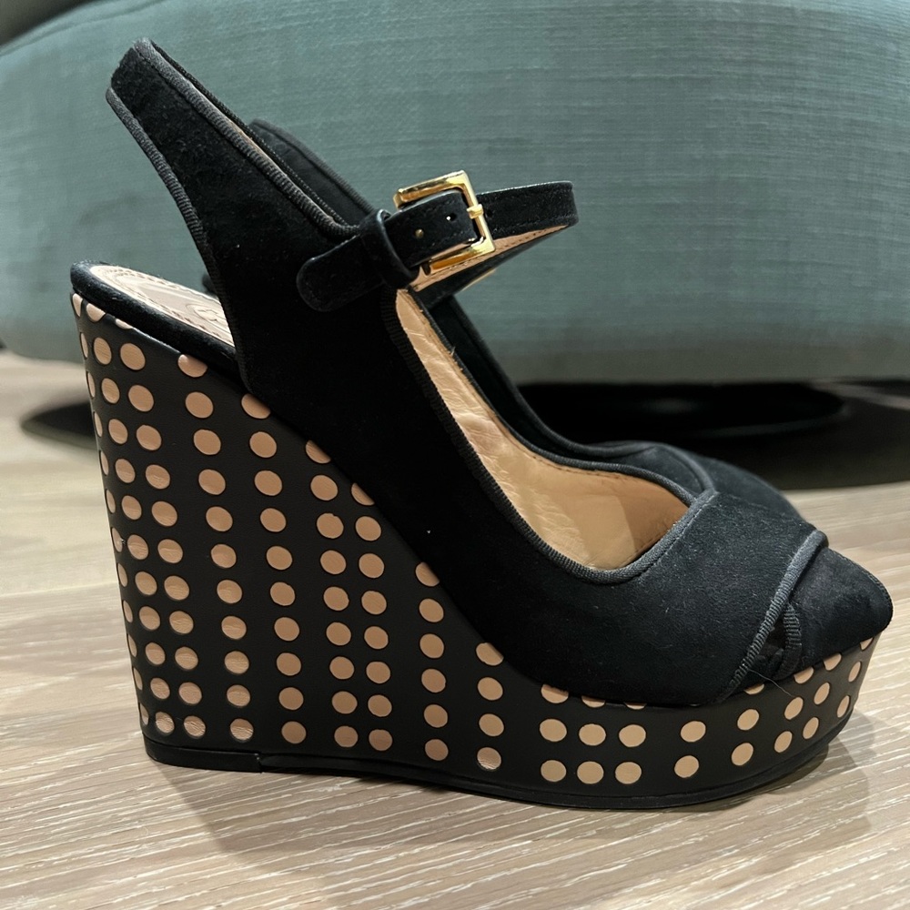 TORY BURCH POLKA DOT OLLIE WEDGES